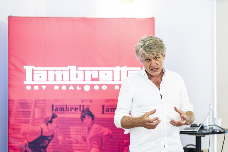 Lanzamiento Moteo Motor España 1